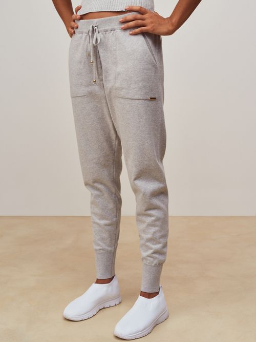 Calça de Tricô Barra Elástica Cinza