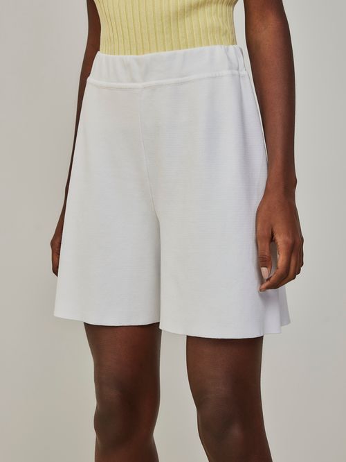 Bermuda Evasê em tricô Off white