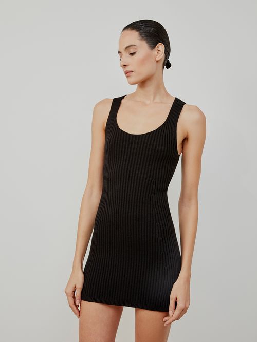 Vestido Mini Com Decote em U Preto