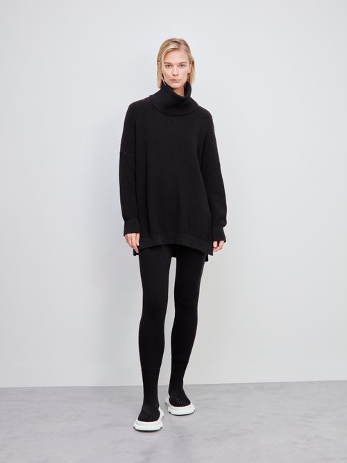 Maxi Pull Liso Gola Avulsa Preto