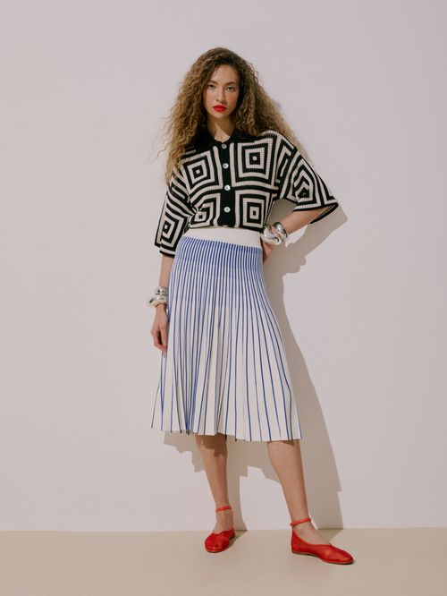 Anselmi Bicolor Pleated Skirt + Meirelles Off-white Ucha