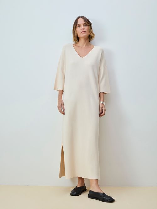 Minimal Anselmi Dress + Meirelles Raw Crib