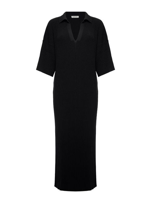 Vestido Reto Gola Polo Preto