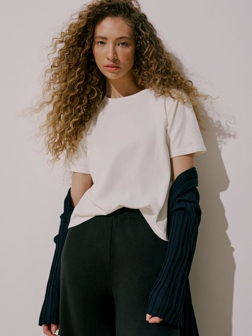 Blusa Básica em Algodão Off White