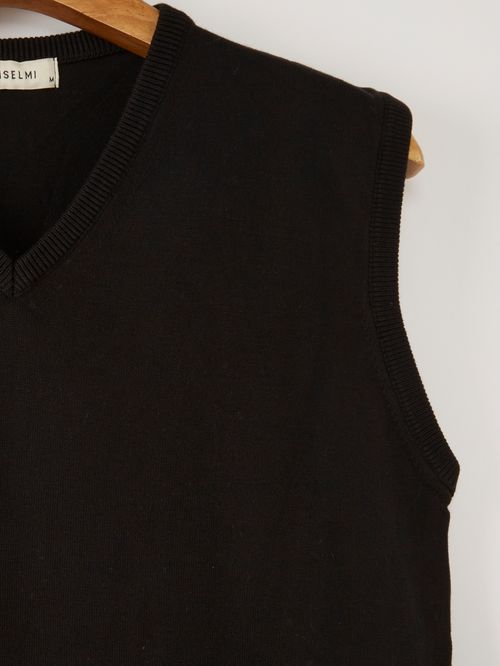 Colete Decote V Preto