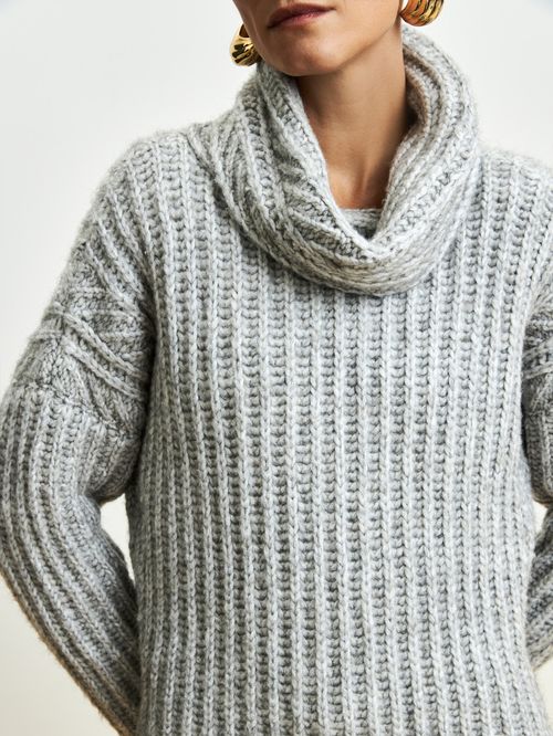 Blusa Gola Alta Cinza