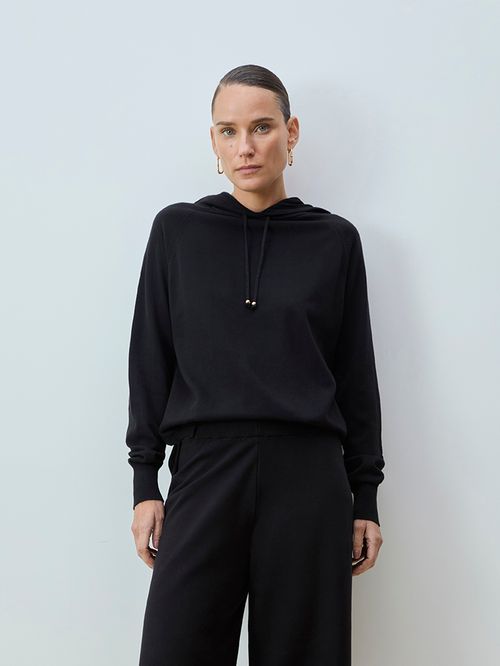 Pull Esportivo com Capuz  Preto