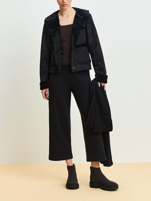 Jacket In Black Gamulã