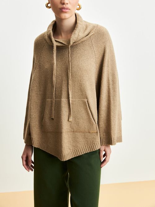 Camel Kangaroo Cape