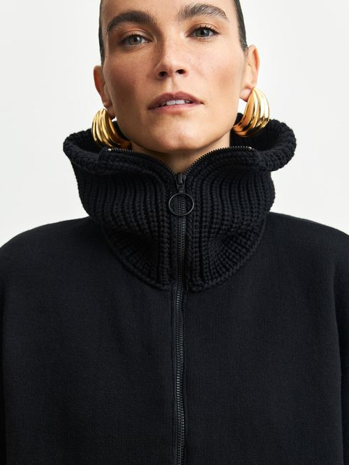 Black Zipper Cover
