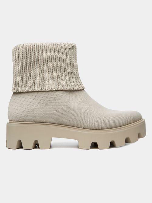 Bota Anselmi Bege