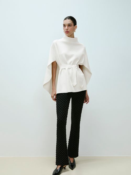 Capa Minimal com Cinto Off White