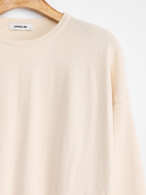 Basic Loose Raw Blouse