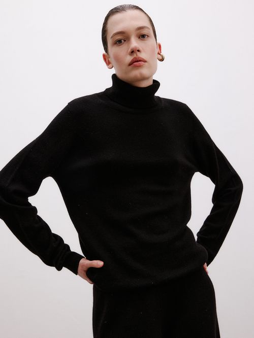 Black Cashmere Turtleneck Sweater