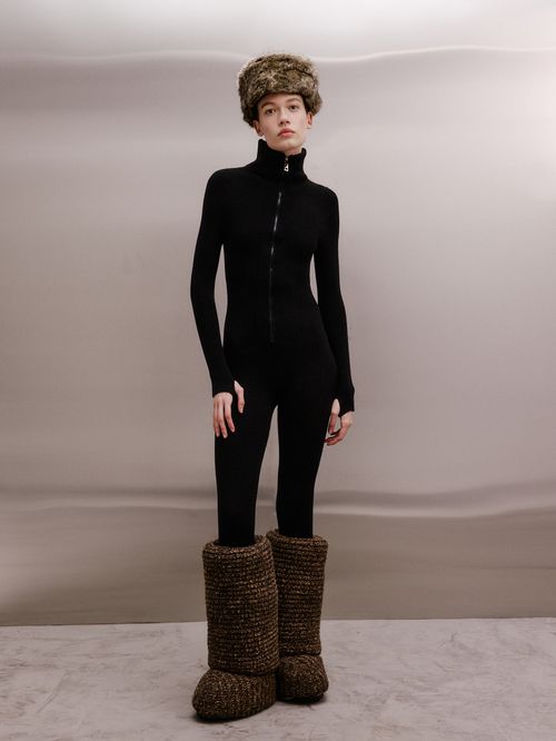 Sporty Ribbed Jumpsuit in Black Merino Wool