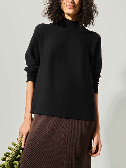 Suéter Básico Gola Chaminé Preto