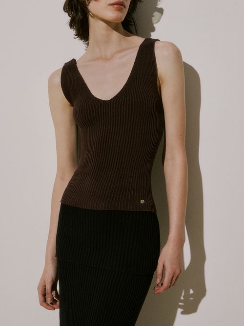 Regata Canelada Decote V Chocolate