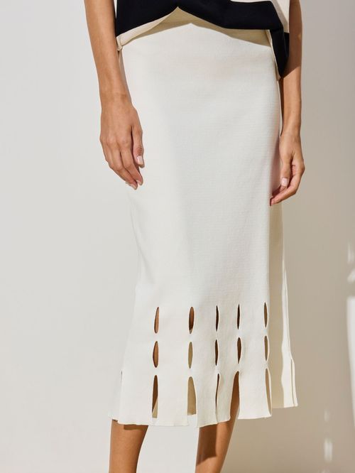 Women's Off-White Skirt