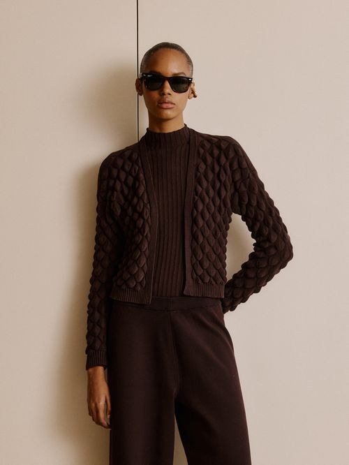 Casaqueto Escamas Chocolate