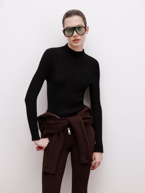 Turtleneck Rib-Knit Top 46864 Black