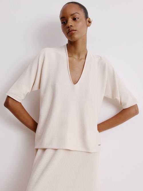 Short Sleeve 3D Blouse Raw