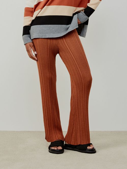 Calça Canelada Leve Canela