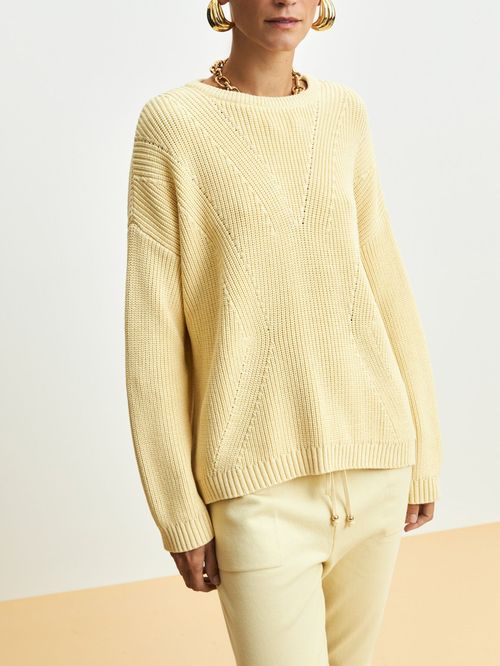 Panacota Round Neck Collar