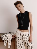 Regata Cropped em Ponto Nervura Preto - Anselmi Feminino