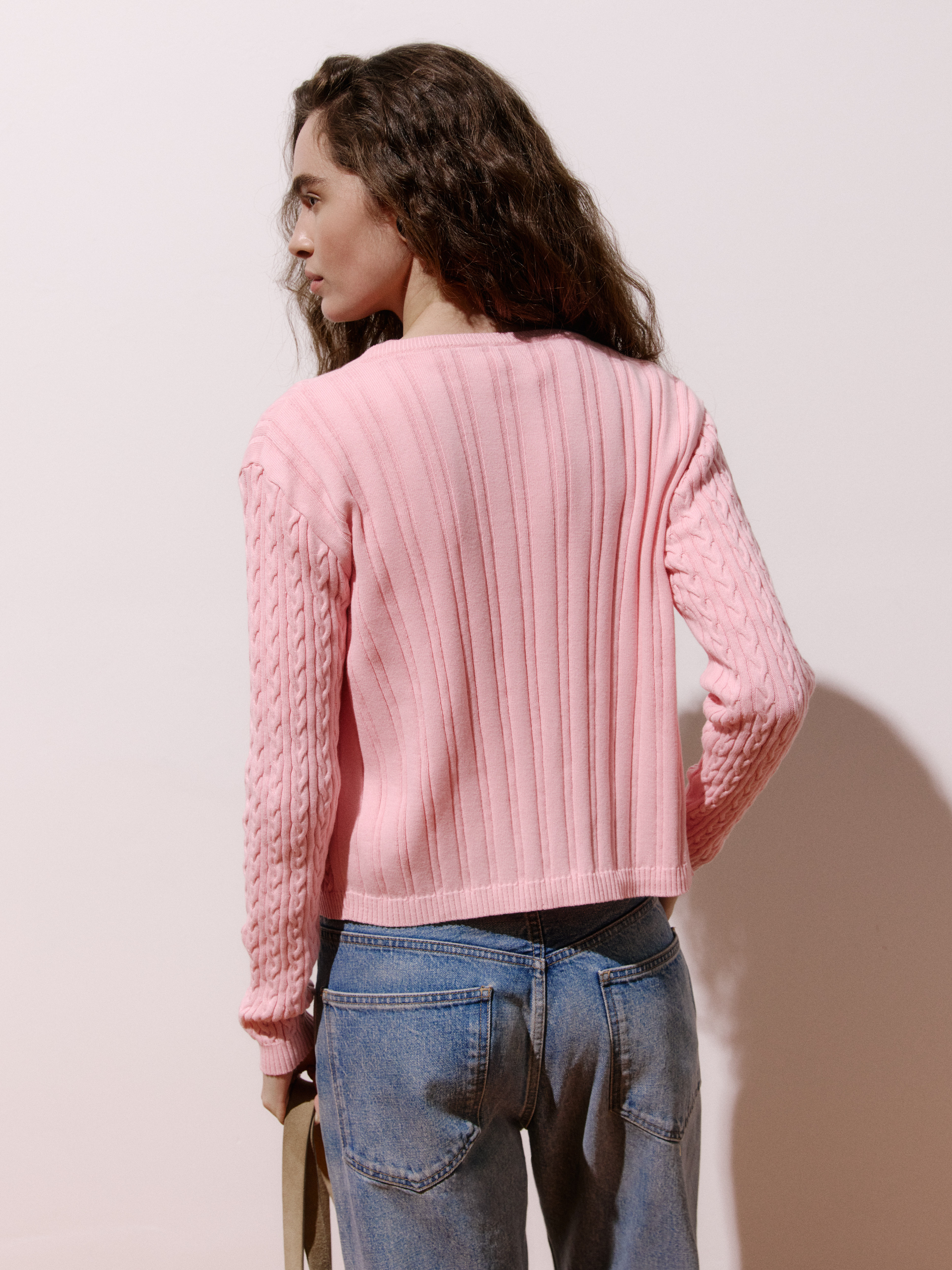 Casaco Feminino de Tricô com Tranças Rosa Pó - Anselmi