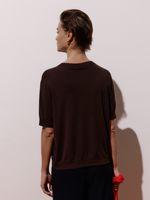 Blusa feminina de tricô 3D com manga curta e decote careca, da Anselmi