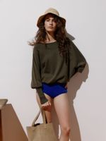 Blusa feminina de tricô 3D com manga morcego e punhos altos, da Anselmi