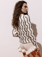 Blusa bicolor feminina de tricô em ponto Ondas, da Anselmi