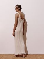 Vestido regata midi feminino de tricô com barra em ponto alça, da Anselmi